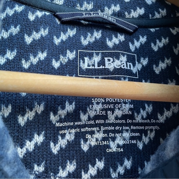 L. L. Bean Women’s Synchilla Pullover Sweatshirt Rare Print - Picture 3 of 6